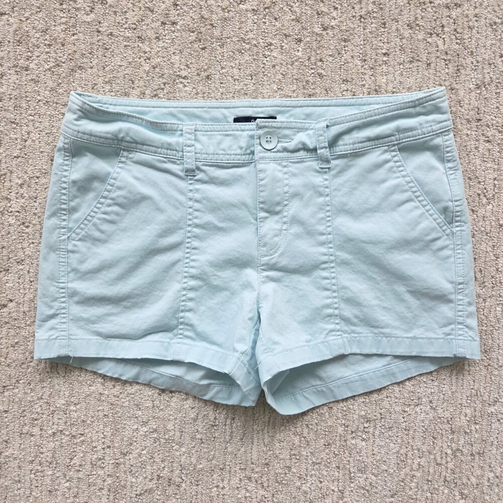 GAP Light Aqua Mist Blue City Chino Shorts Women's Sz 4 Preppy Summer 3" Inseam